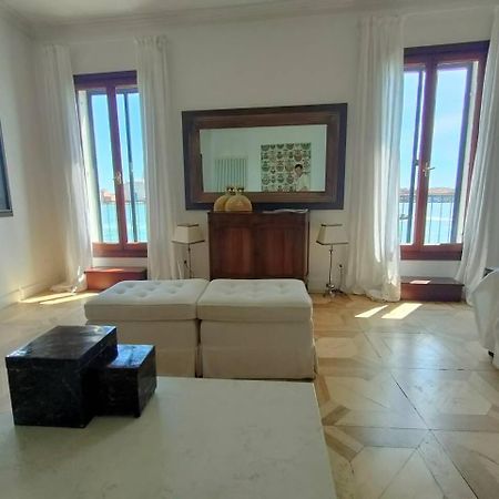 Апартаменты La Grande Bellezza Deluxe House Венеция Экстерьер фото