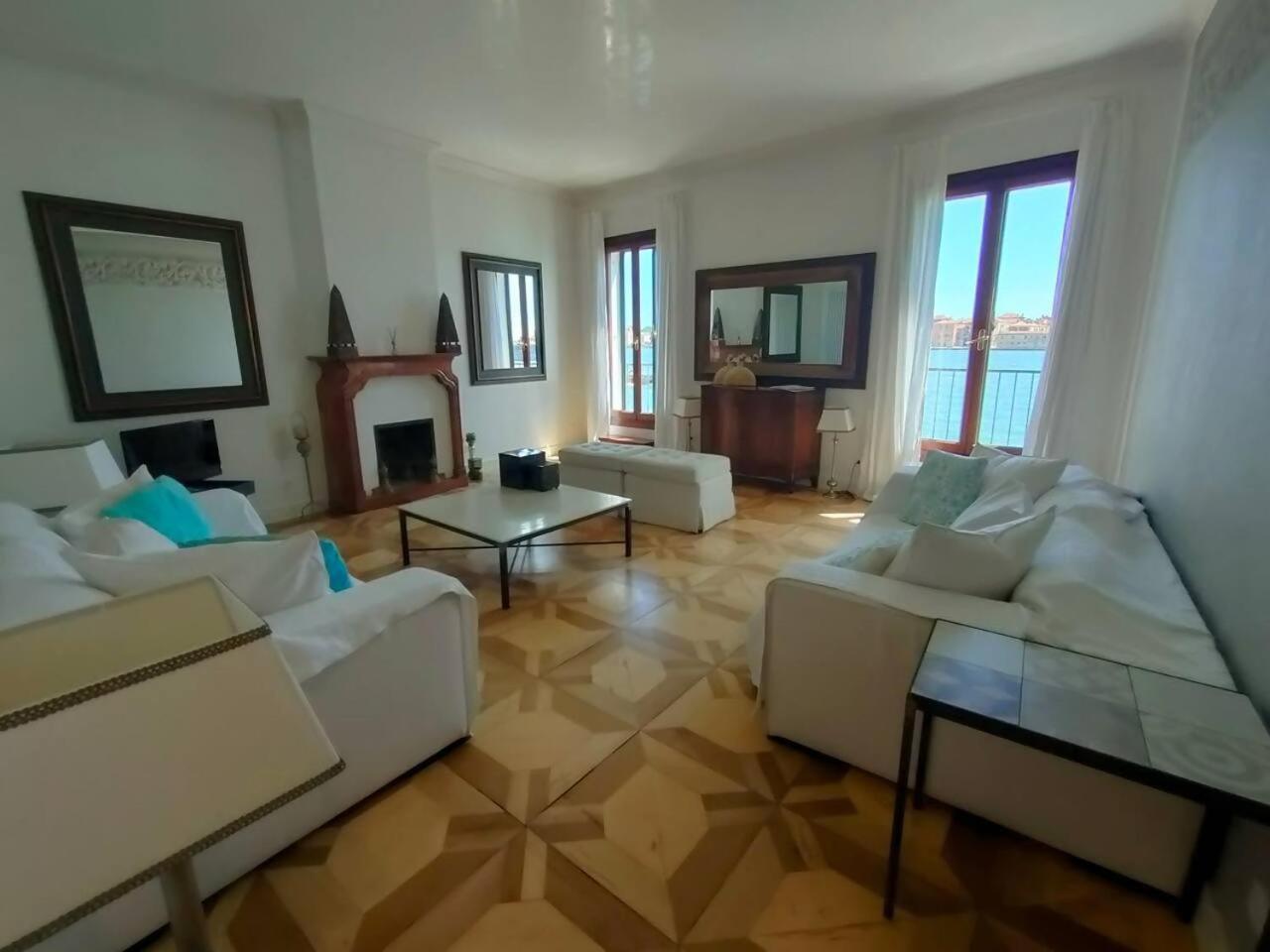 Апартаменты La Grande Bellezza Deluxe House Венеция Экстерьер фото