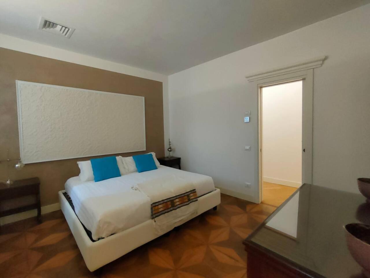 Апартаменты La Grande Bellezza Deluxe House Венеция Экстерьер фото