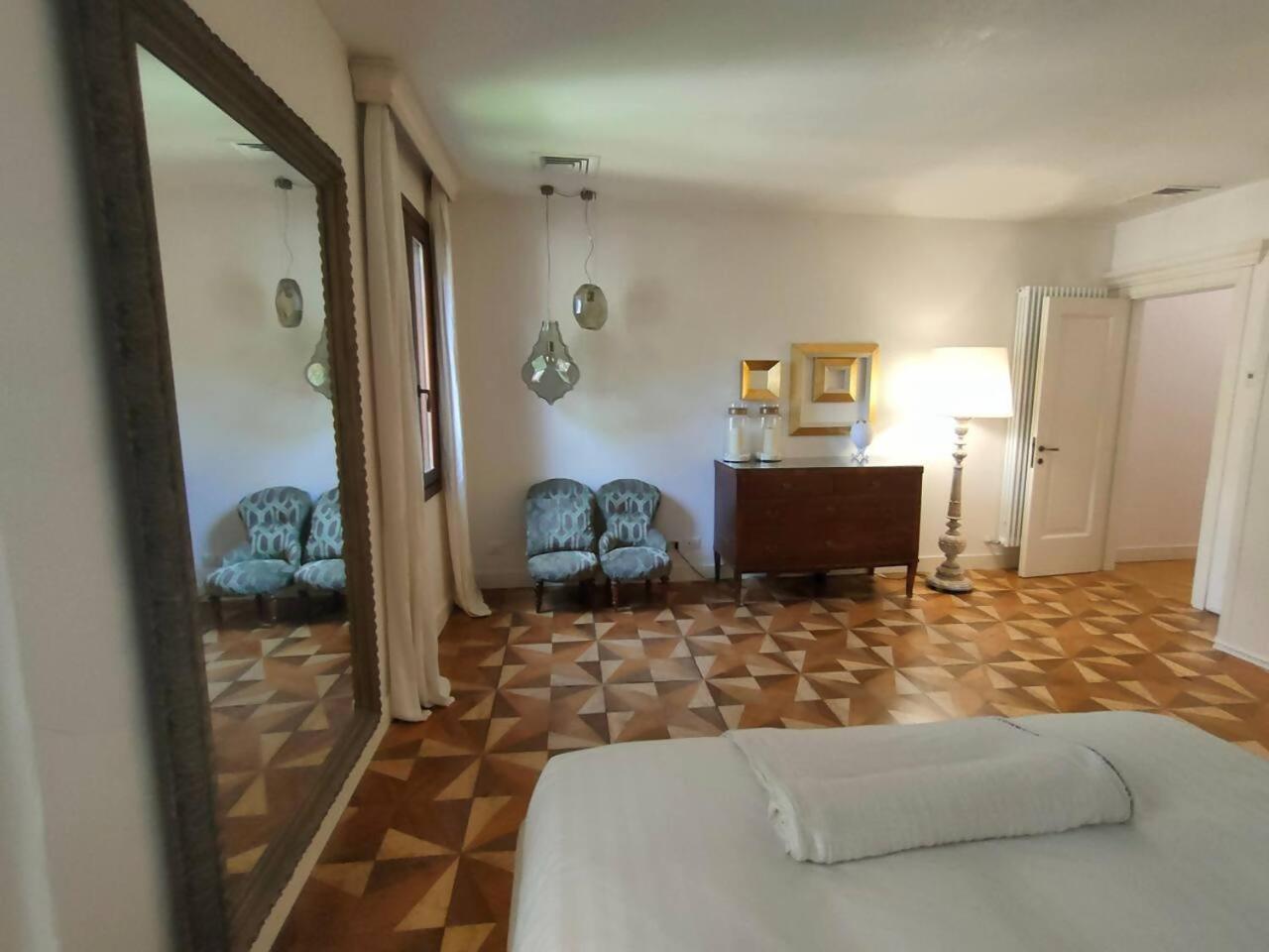 Апартаменты La Grande Bellezza Deluxe House Венеция Экстерьер фото