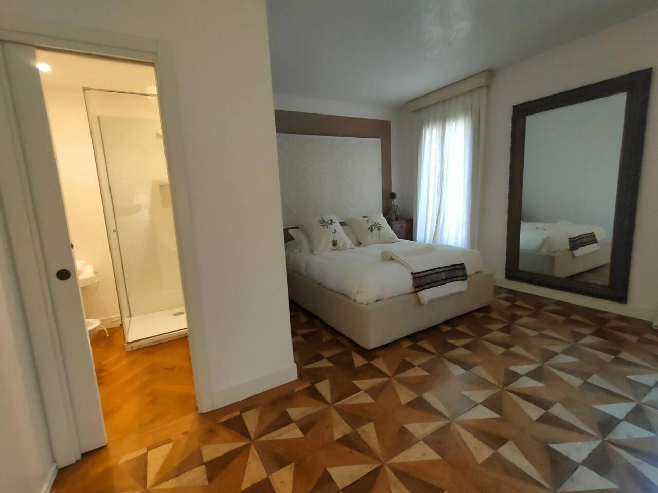 Апартаменты La Grande Bellezza Deluxe House Венеция Экстерьер фото
